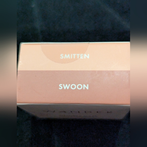 NIB Wander Beauty Double Date Eyeshadow Duo Smitten and swoon 1.9g - Picture 11 of 13